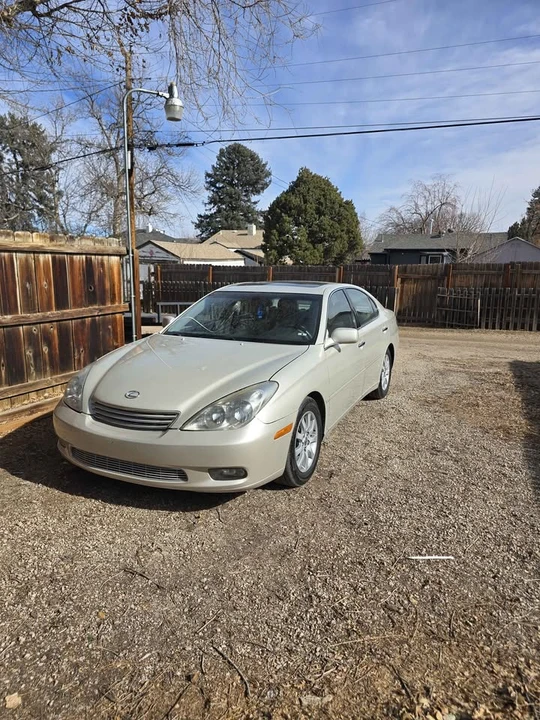 2004 Lexus ES 4th Gen - Image 6 of 12