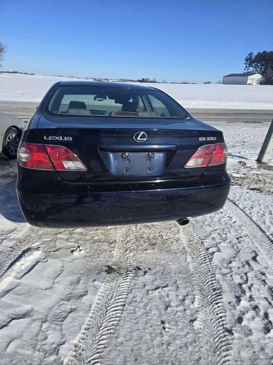 2004 Lexus ES 4th Gen - Image 8 of 13