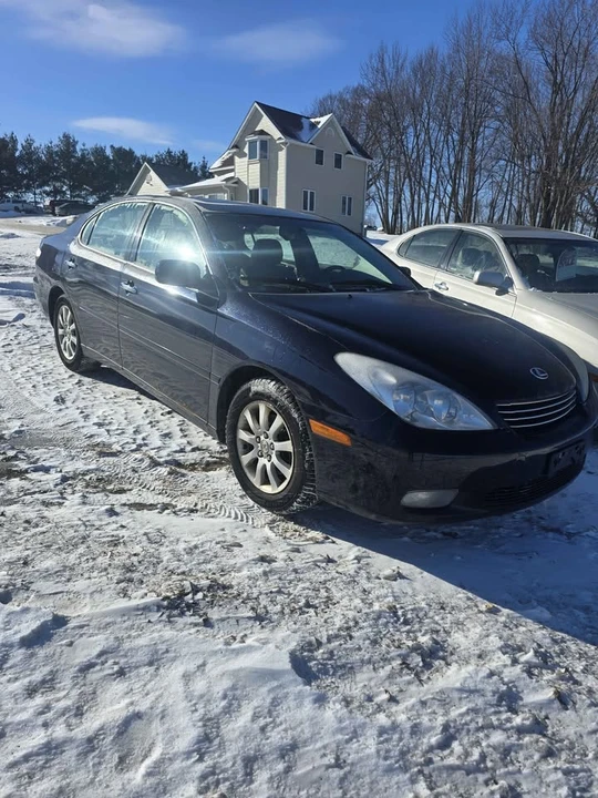 2004 Lexus ES 4th Gen - Image 3 of 13