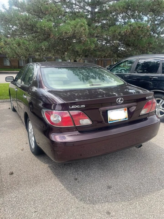 2004 Lexus ES 4th Gen - Image 2 of 8