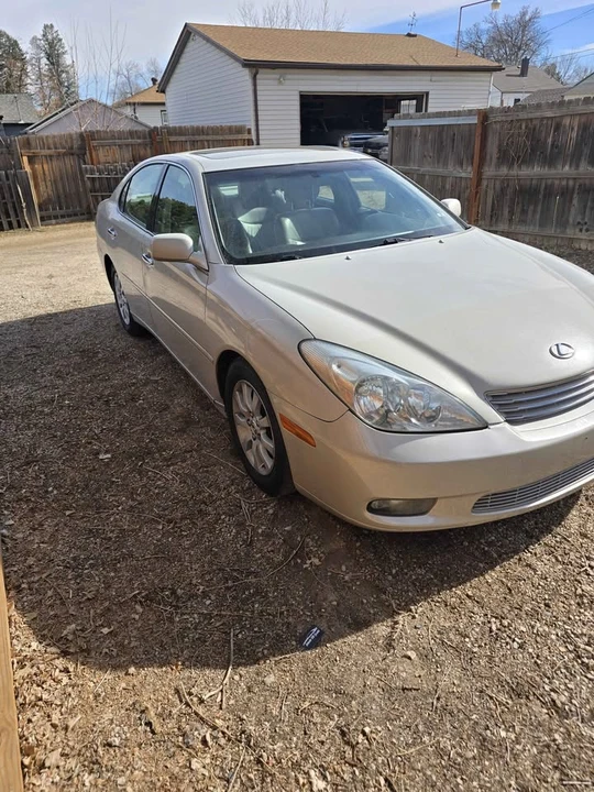 2004 Lexus ES 4th Gen - Image 7 of 12