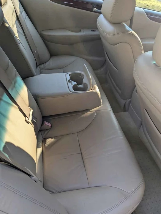 2004 Lexus ES 4th Gen - Image 4 of 9
