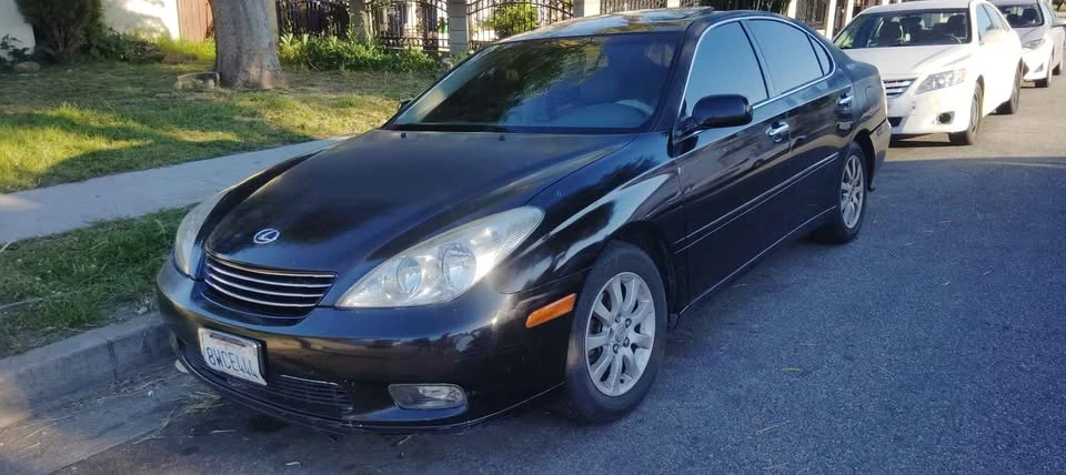 2004 Lexus ES 4th Gen - Image 2 of 9