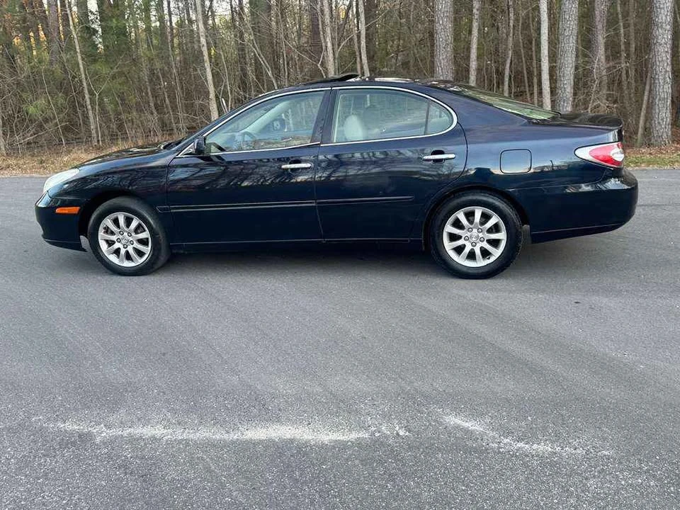 2004 Lexus ES 4th Gen - Image 7 of 18