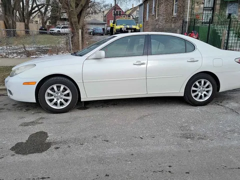 2004 Lexus ES 330 Sedan