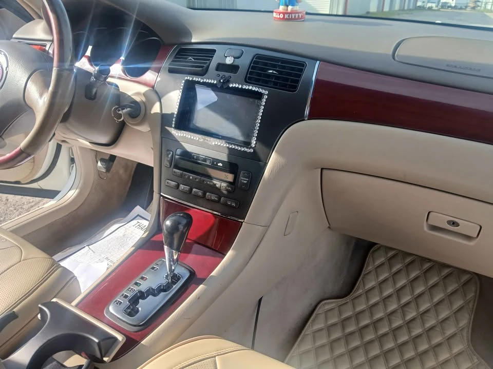 2004 Lexus ES 4th Gen - Image 6 of 10