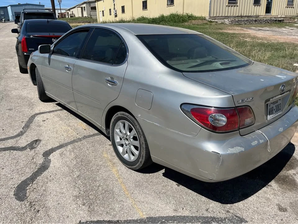 2004 Lexus ES 4th Gen - Image 3 of 7