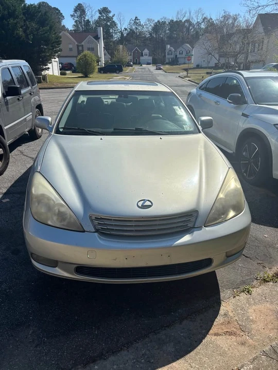 2004 Lexus ES 4th Gen - Image 2 of 8