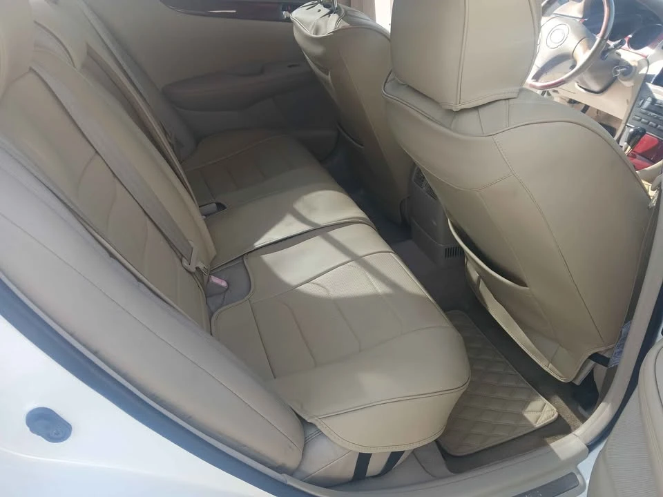 2004 Lexus ES 4th Gen - Image 8 of 10
