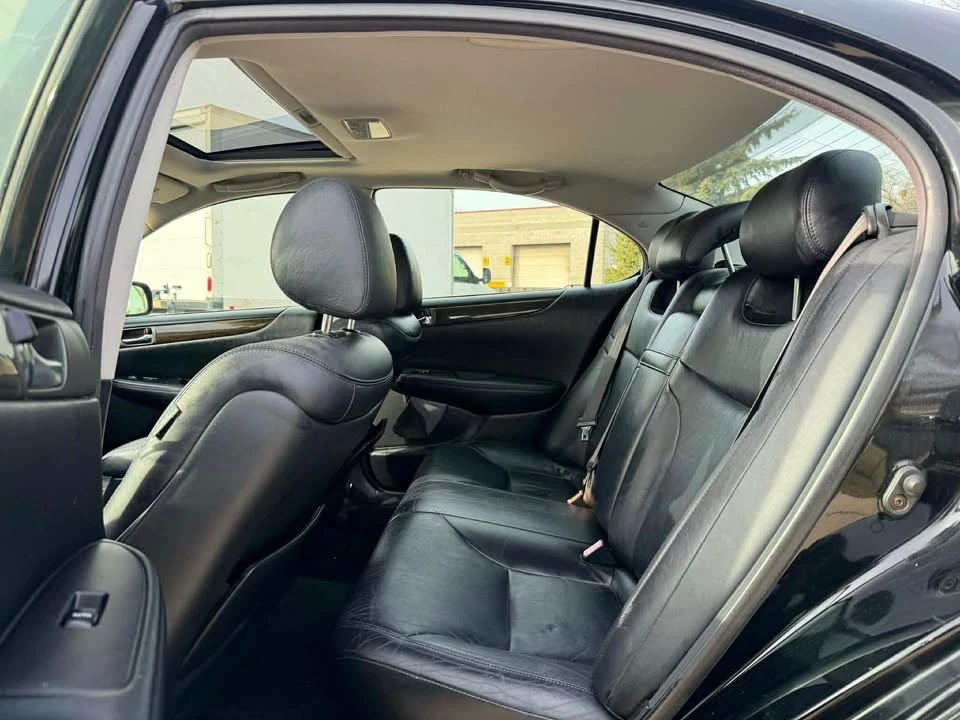 2004 Lexus ES 4th Gen - Image 4 of 11