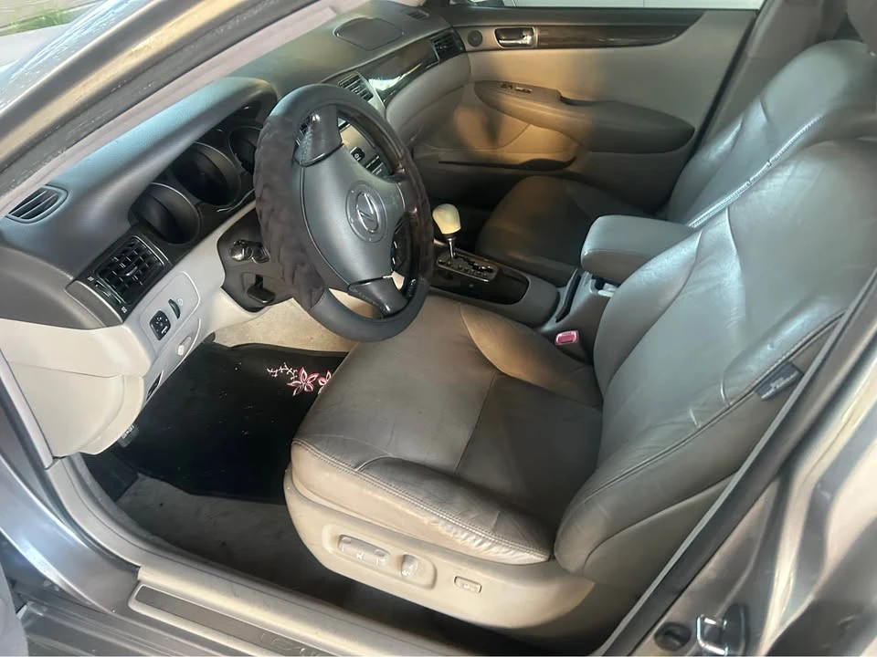 2004 Lexus ES 4th Gen - Image 6 of 8