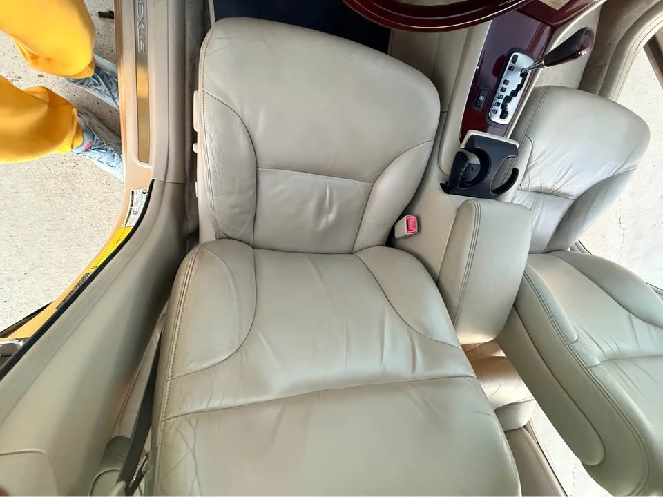 2004 Lexus ES 4th Gen - Image 11 of 19
