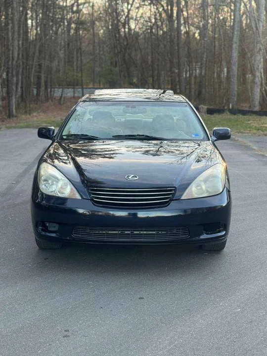 2004 Lexus ES 4th Gen - Image 3 of 18