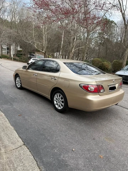 2004 Lexus ES 4th Gen - Image 6 of 13