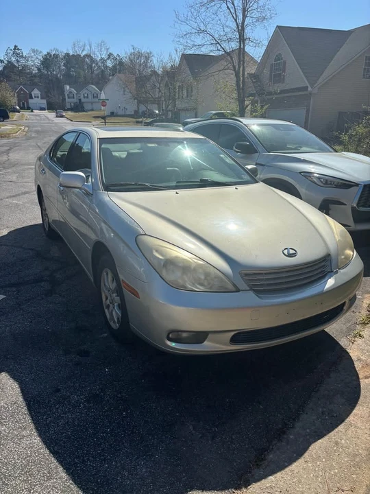 2004 Lexus ES 4th Gen - Image 3 of 8
