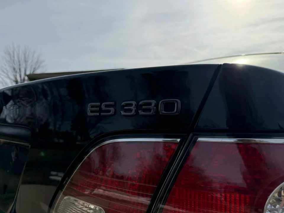 2004 Lexus ES 4th Gen - Image 11 of 11