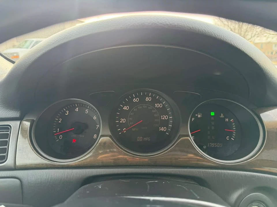 2004 Lexus ES 4th Gen - Image 9 of 11