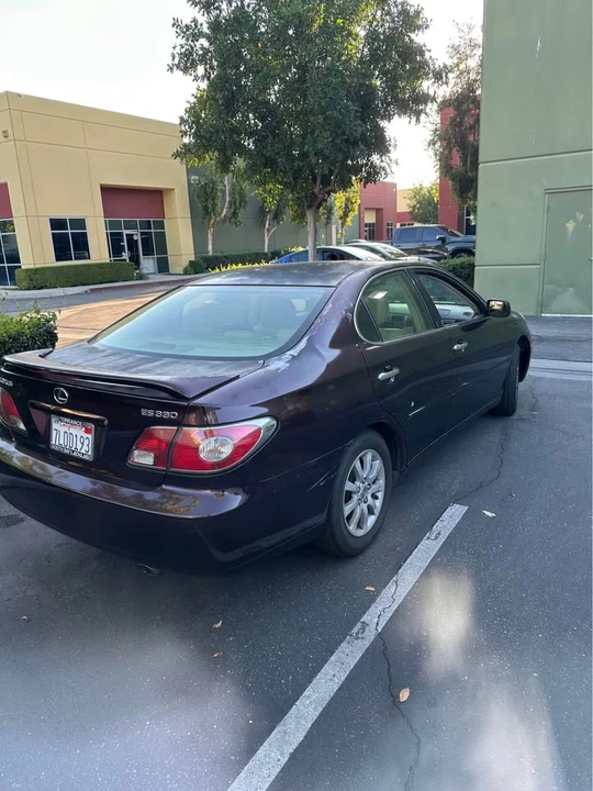 2004 Lexus ES 4th Gen - Image 3 of 6