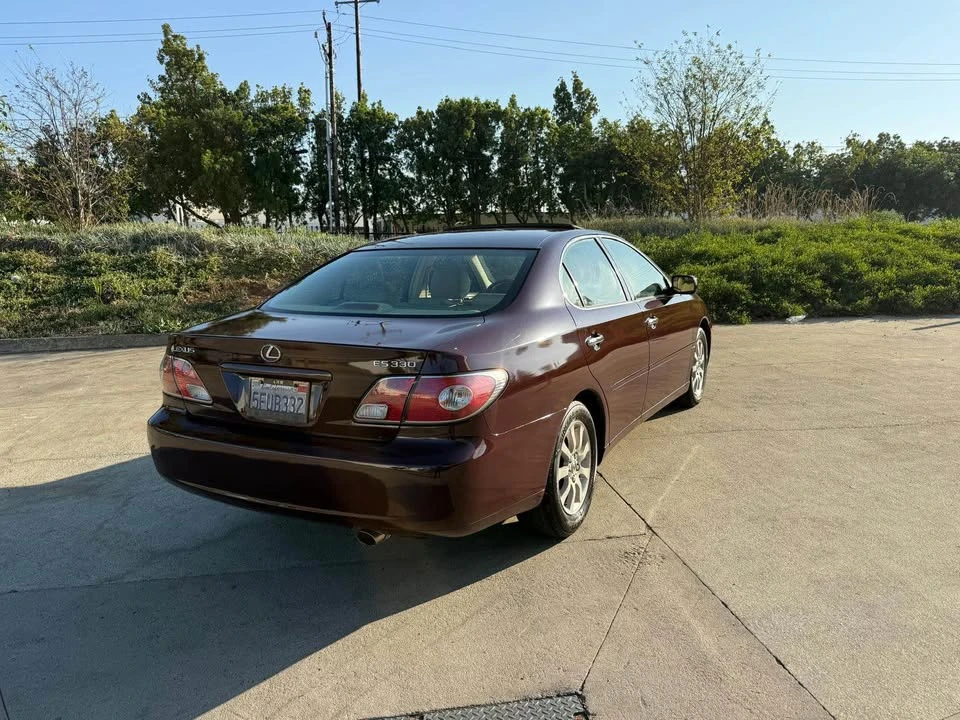 2004 Lexus ES 4th Gen - Image 3 of 18