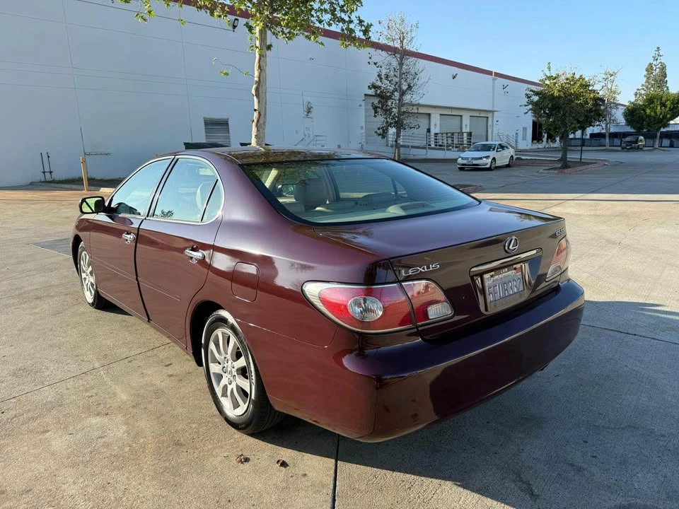 2004 Lexus ES 4th Gen - Image 5 of 20