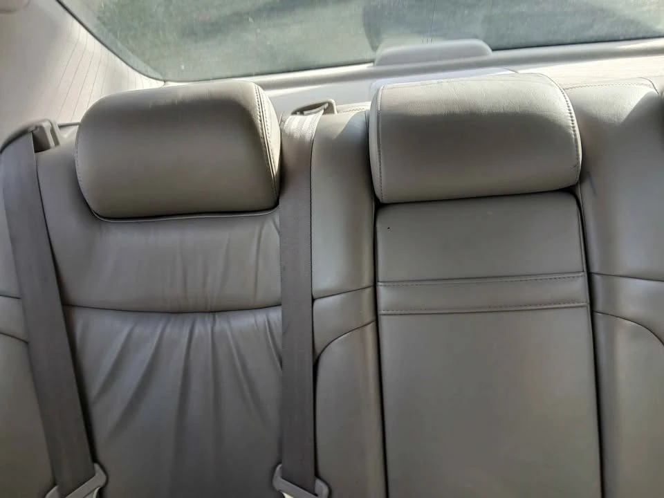 2004 Lexus ES 4th Gen - Image 13 of 20