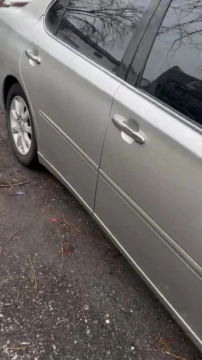 2004 Lexus ES 4th Gen - Image 2 of 2