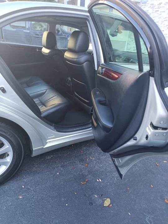 2004 Lexus ES 4th Gen - Image 9 of 16