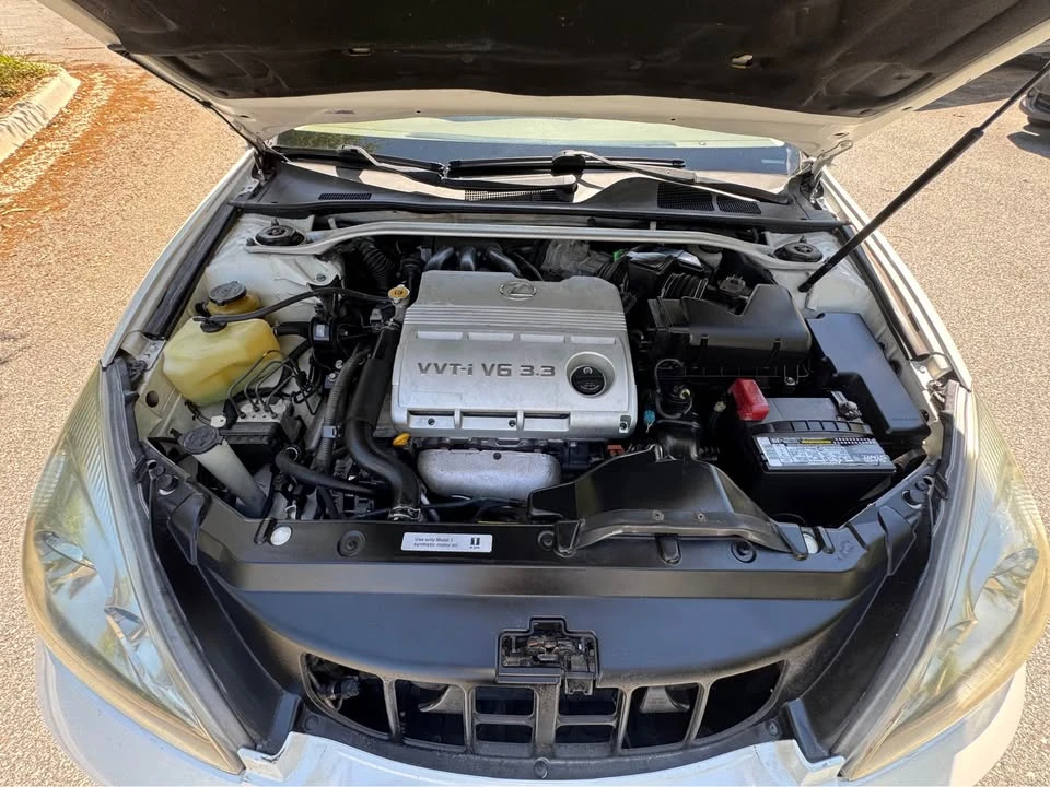 2004 Lexus ES 4th Gen - Image 13 of 14