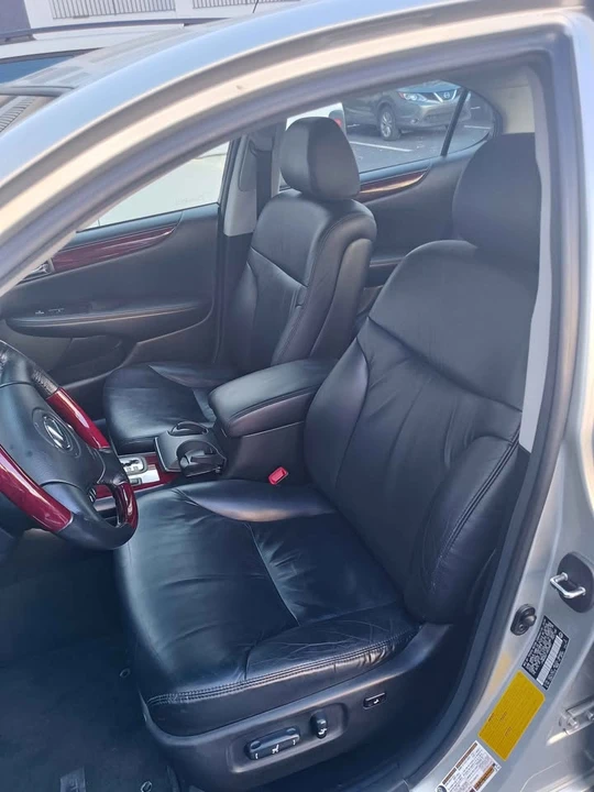 2004 Lexus ES 4th Gen - Image 8 of 16