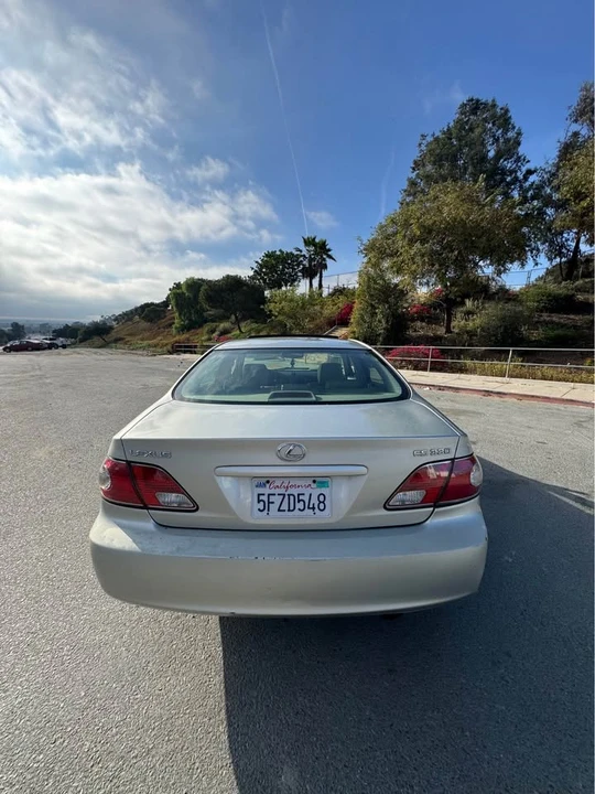 2004 Lexus ES 4th Gen - Image 6 of 16