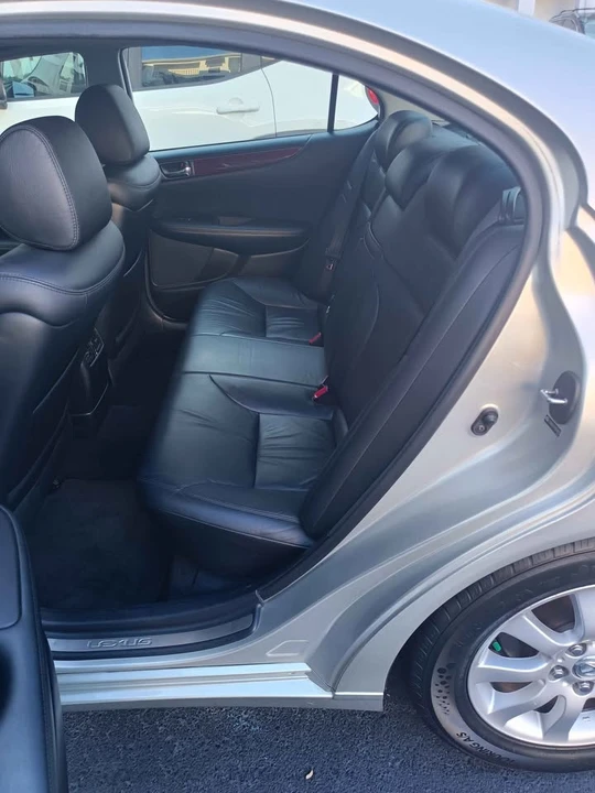 2004 Lexus ES 4th Gen - Image 7 of 16