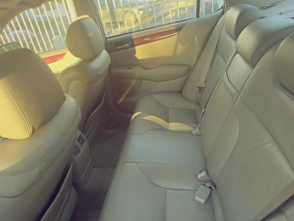 2004 Lexus ES 4th Gen - Image 3 of 11