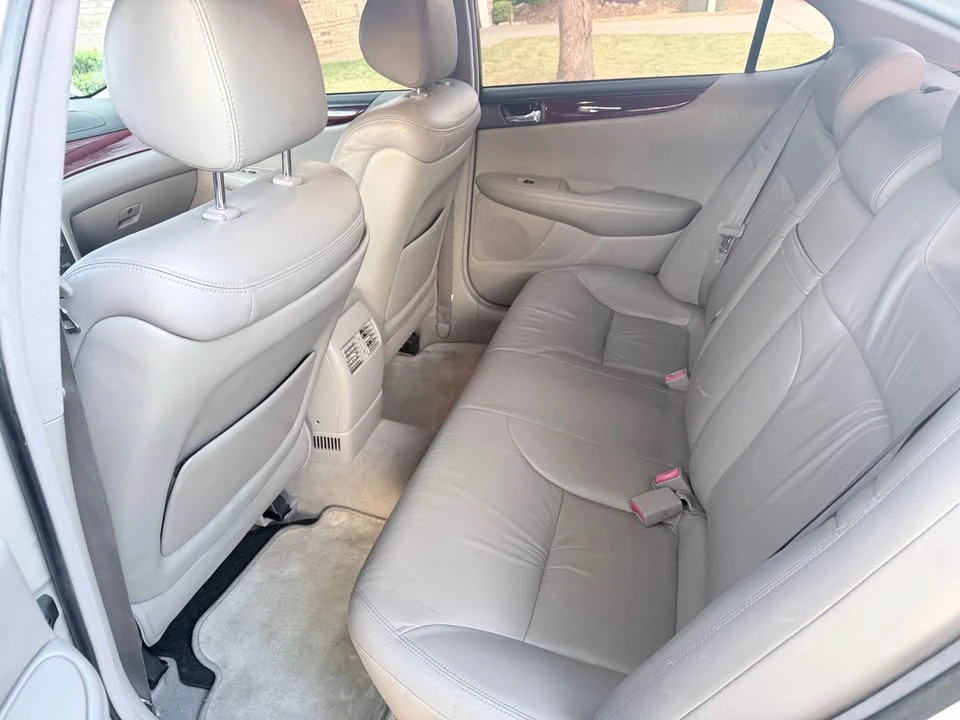 2004 Lexus ES 4th Gen - Image 5 of 6