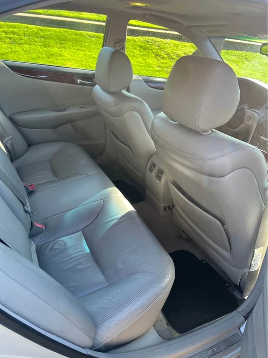 2004 Lexus ES 4th Gen - Image 6 of 9