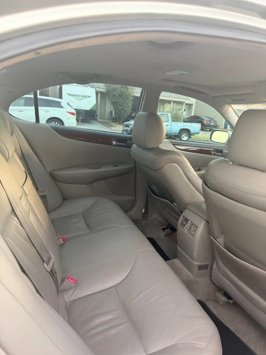 2004 Lexus ES 4th Gen - Image 9 of 9