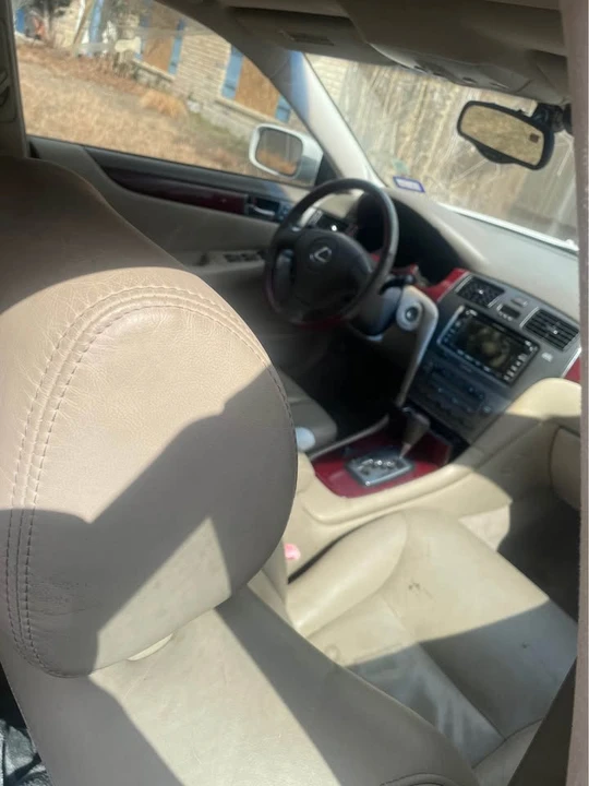 2004 Lexus ES 4th Gen - Image 5 of 7