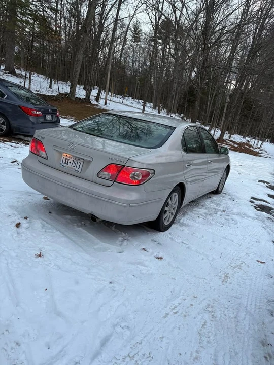 2004 Lexus ES 4th Gen - Image 3 of 8