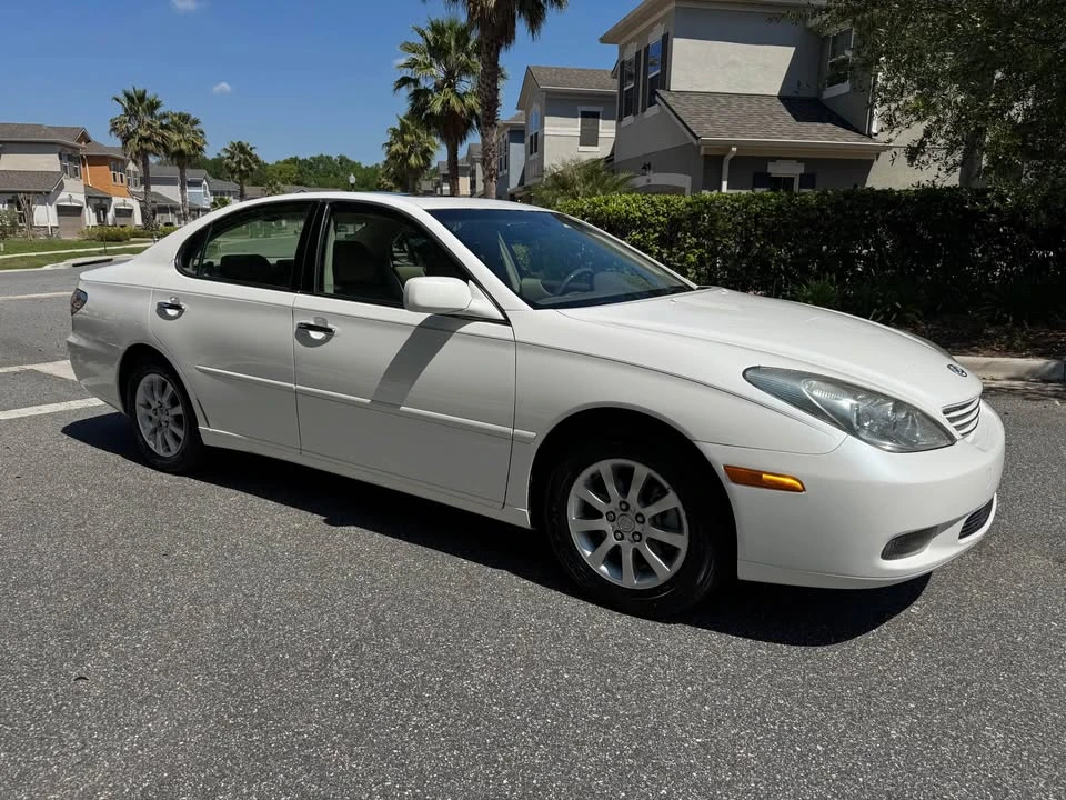 2004 Lexus ES 4th Gen - Image 6 of 14