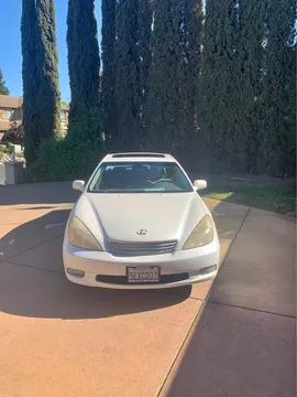 2004 Lexus ES 330 Sedan