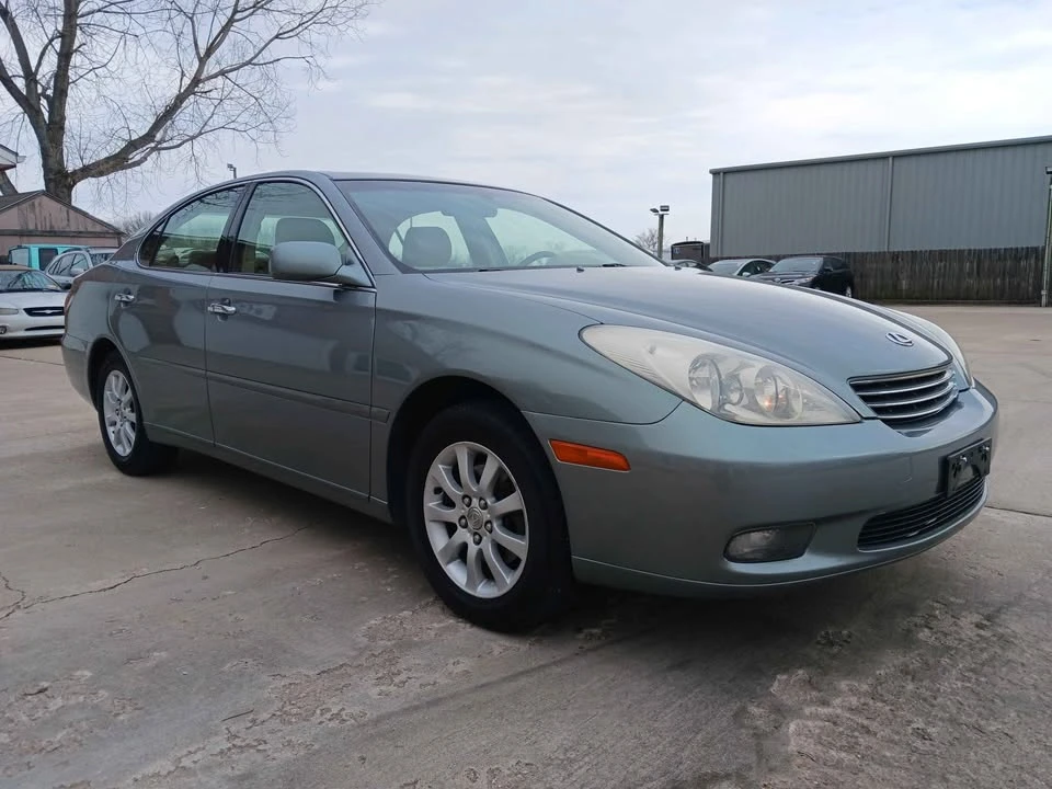 2004 Lexus ES 4th Gen - Image 7 of 14