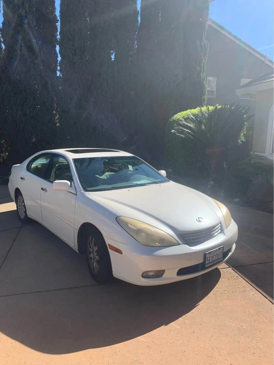 2004 Lexus ES 4th Gen - Image 7 of 13