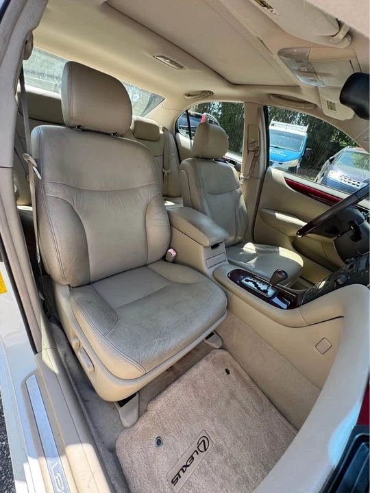 2004 Lexus ES 4th Gen - Image 9 of 14
