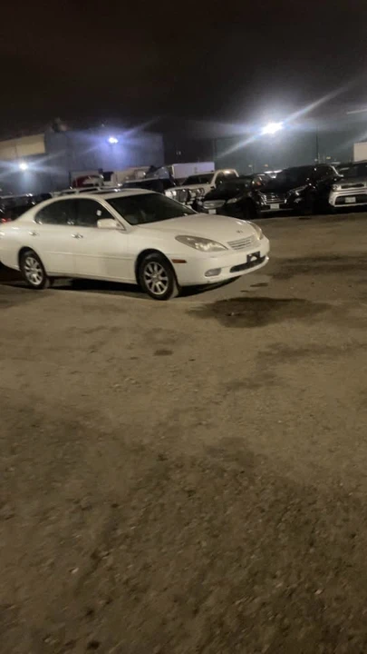 2004 Lexus ES 4th Gen - Image 3 of 7