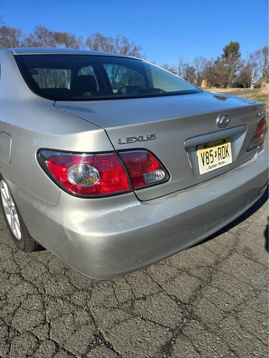 2004 Lexus ES 4th Gen - Image 7 of 16