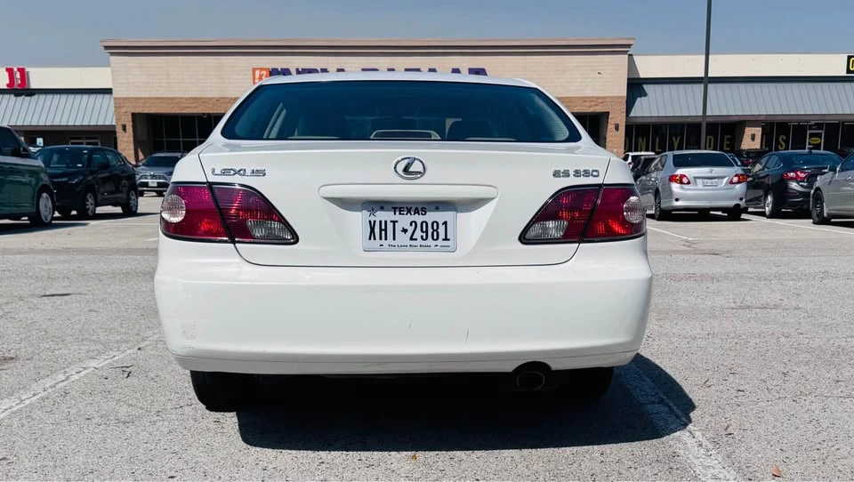 2004 Lexus ES 4th Gen - Image 3 of 10