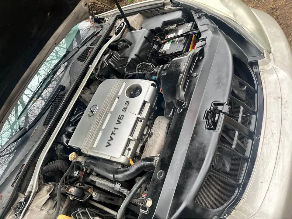 2004 Lexus ES 4th Gen - Image 12 of 17