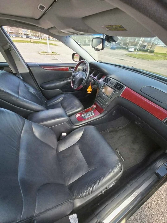 2004 Lexus ES 4th Gen - Image 7 of 9