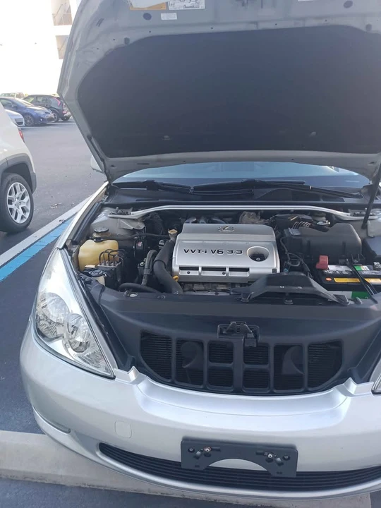 2004 Lexus ES 4th Gen - Image 13 of 16