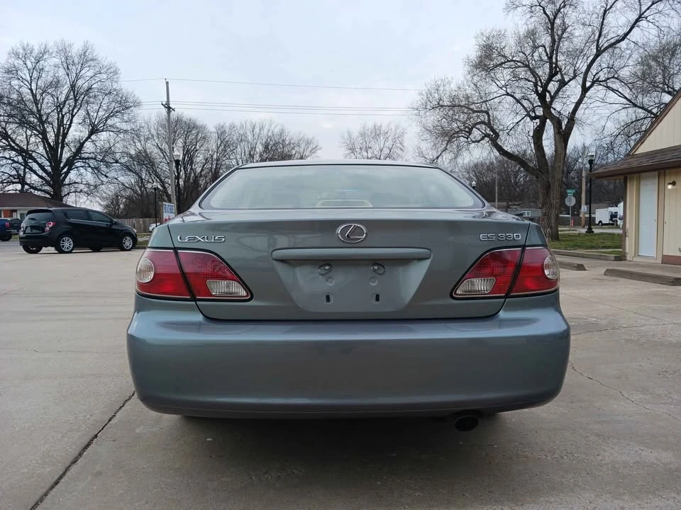 2004 Lexus ES 4th Gen - Image 4 of 14