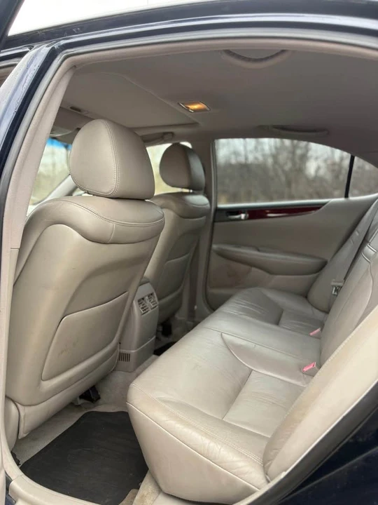 2004 Lexus ES 4th Gen - Image 7 of 11
